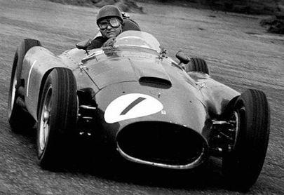 Fangio-Ferrari-1956